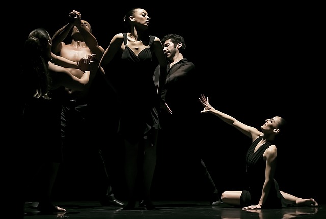 **"Creative Black Tie a Black Tie Optional: Czym się różnią i jak uniknąć pomyłki?"** - 7 2025