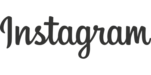 **"Syndrom Fałszywej Perfekcji na Instagramie: Jak iluzja idealnego wyglądu wpływa na samoocenę i wybory kosmetyczne młodych kobiet."** - 3 2025