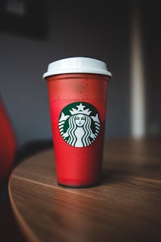 ** Bleisure vs. Workation: Która opcja jest bardziej opłacalna w czasach kryzysu? - 7 2025